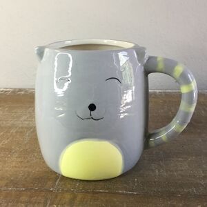 Grey and yellow smiling cat mug 4” chunky striped handle tea coffee cozy cup